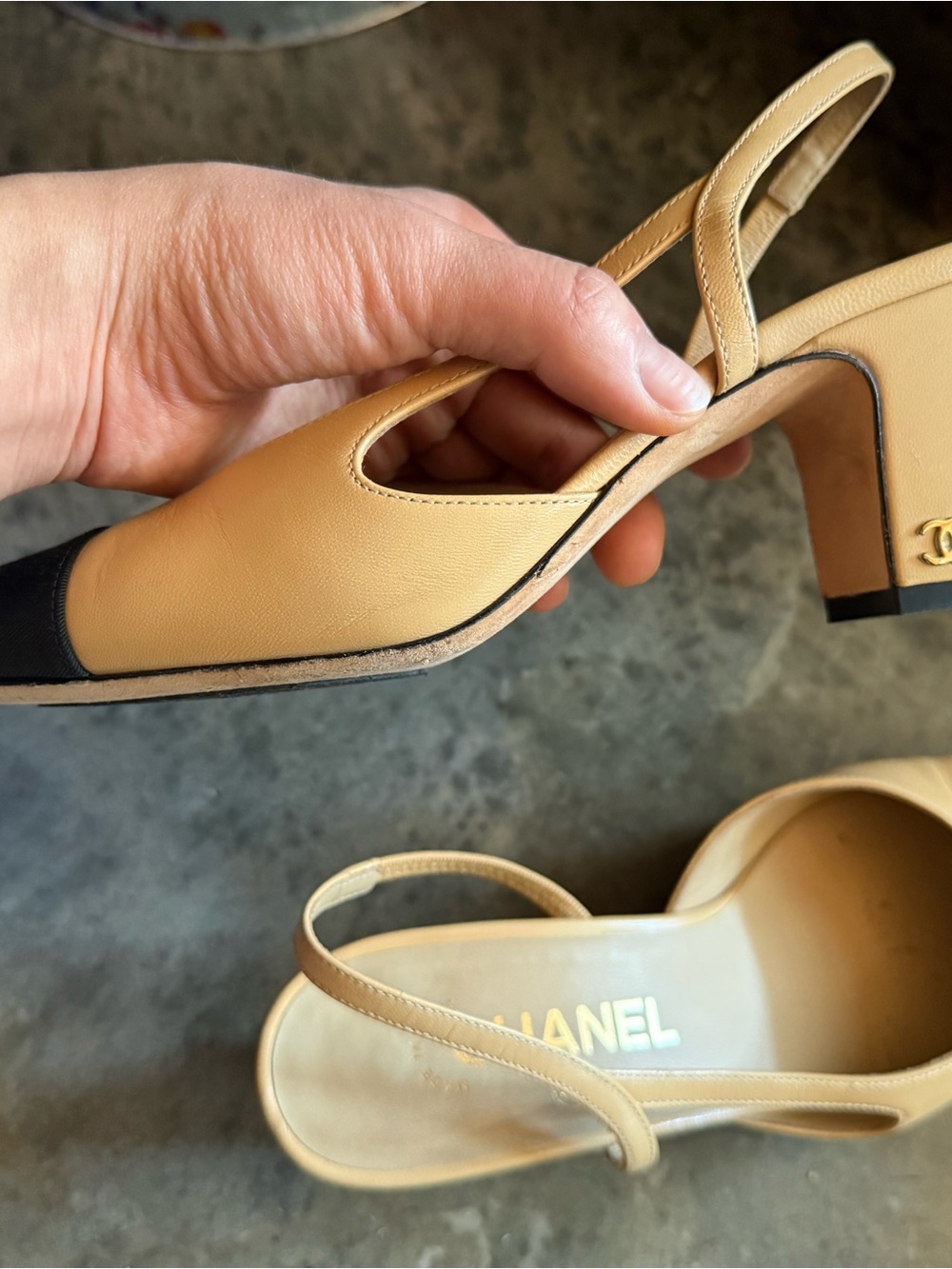CHANEL Classic Beige and Black Two-Tone Slingback Mules w/ Box - Picture 5 of 9